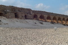 03-Caesarea-Equiduct