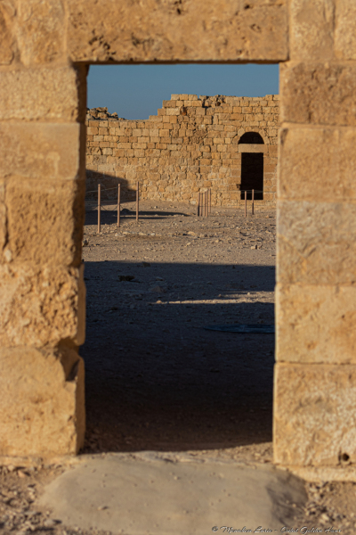 09-Ovdat-Golden-Hour
